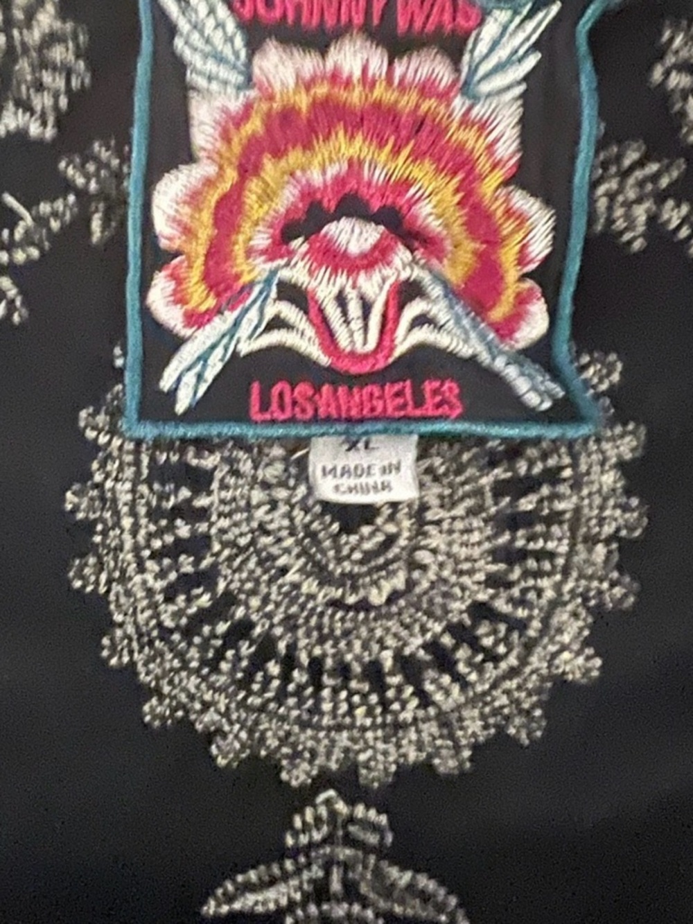 Johnny Was Black Short-Sleeve Tee with Cream Floral Embroidery XL - Picture 4 of 5